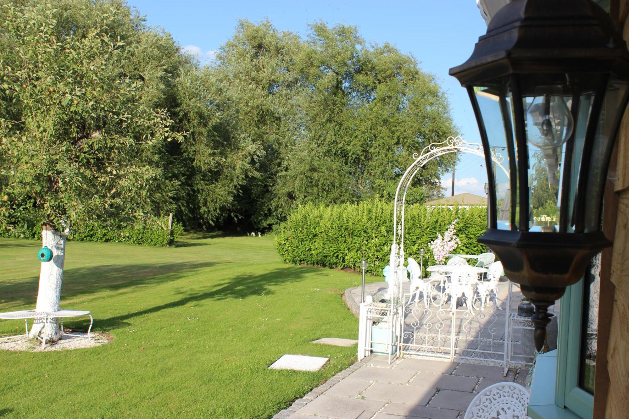 The Willowford Milton Keynes Exterior photo